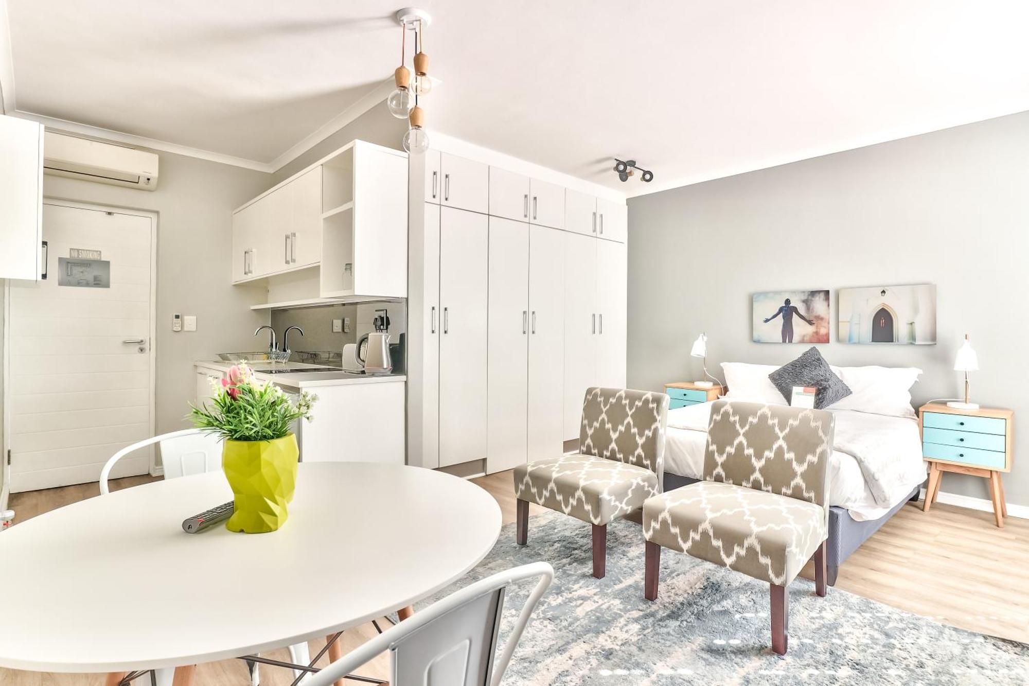 Wink Aparthotel Quiver Tree Στέλενμπος Εξωτερικό φωτογραφία